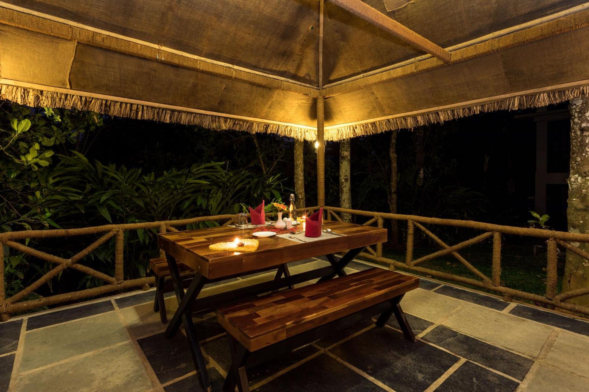 The Mountain Courtyard Thekkady